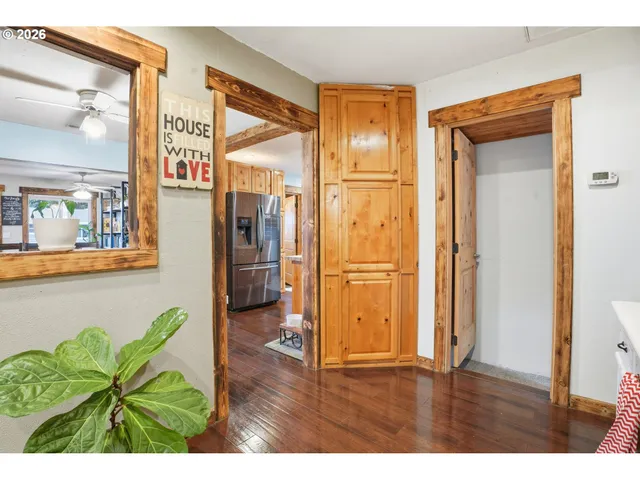 $489,000 | 364 Northeast 9th Avenue, Canby, OR 97013