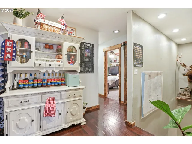 $489,000 | 364 Northeast 9th Avenue, Canby, OR 97013