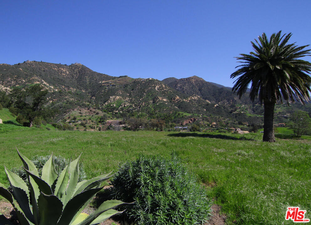 2222 Gibraltar Road Santa Barbara, CA 93105 - Photo 5 of 14