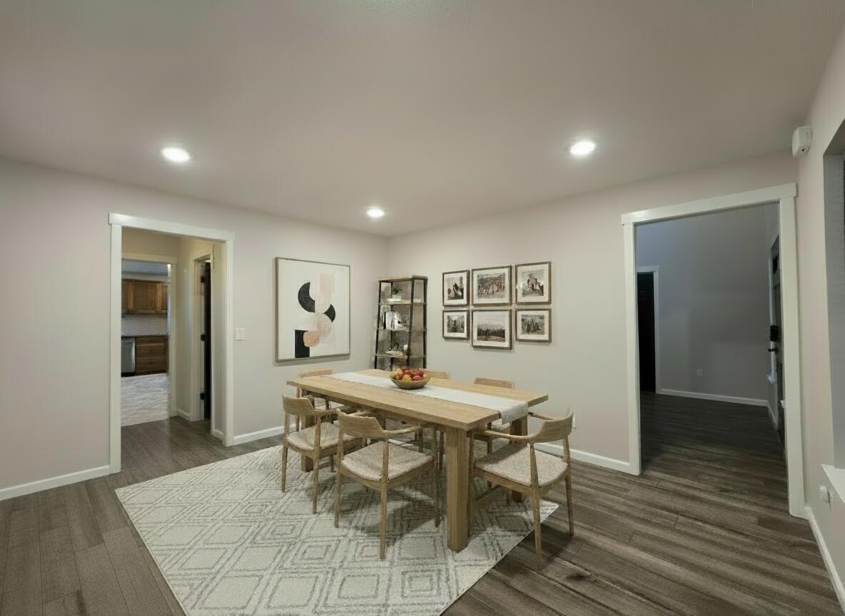 588 Upper Applegate Road Jacksonville, OR 97530 - Photo 22 of 53 dining room looking into entry and butle