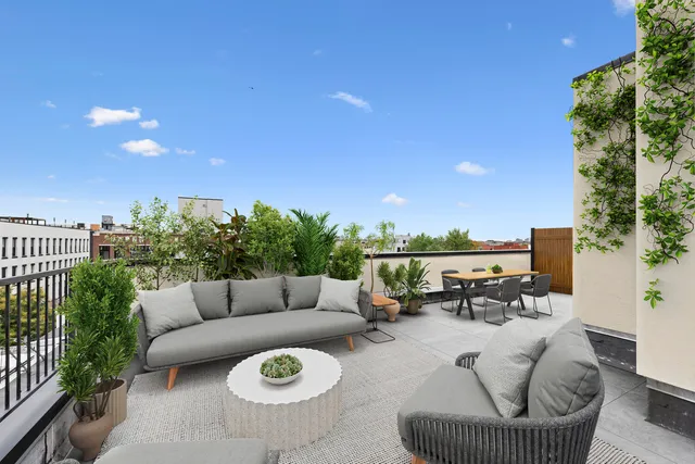 $1,650,000 | 424 Evergreen Avenue, Unit 3 | Bushwick