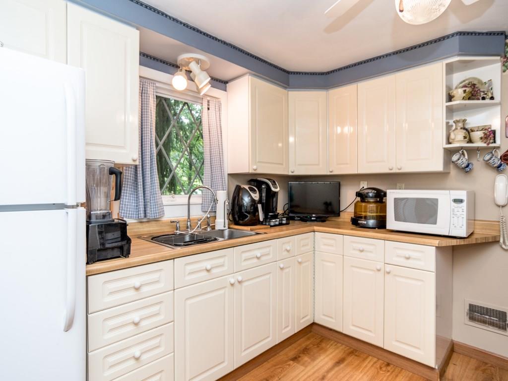 3918 Anderson Road Gibsonia, PA 15044 - Photo 8 of 23 Gallery Image 8