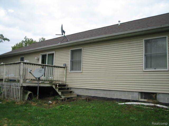 15725 Schultz Road Allenton, MI 48002 - Photo 2 of 12 15725 schultz rd 009.jpg