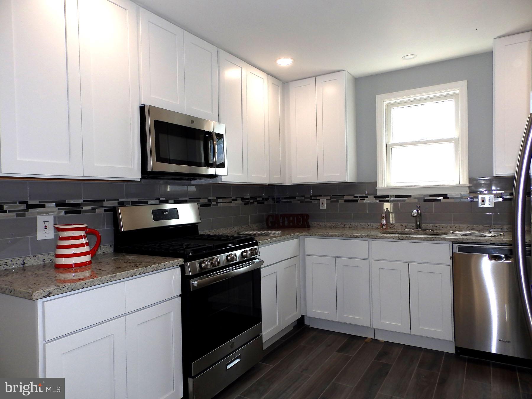 35 Roxboro Road Lawrence Township, NJ 08648 - Photo 5 of 20 Kitchen