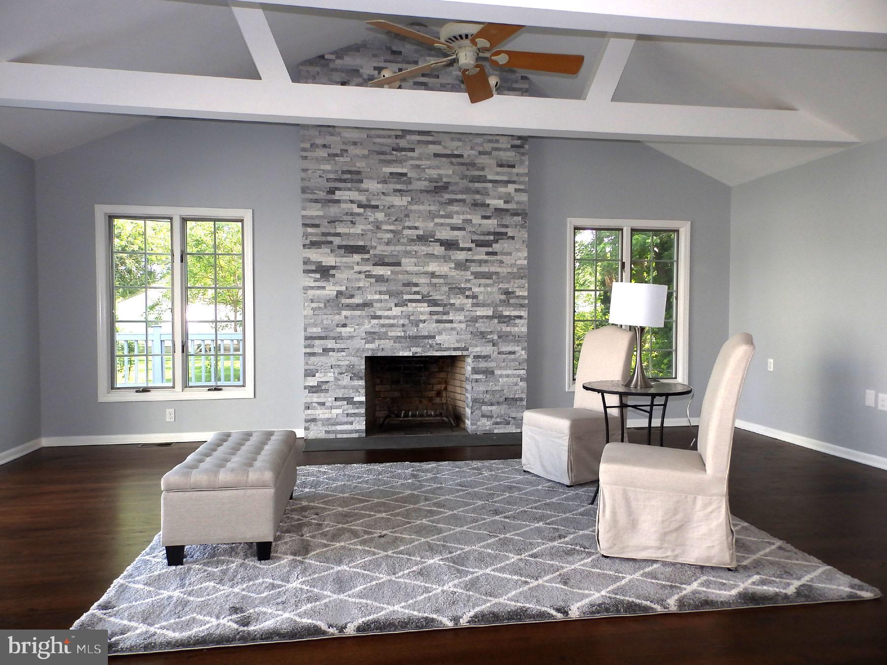 35 Roxboro Road Lawrence Township, NJ 08648 - Photo 9 of 20 Family Room