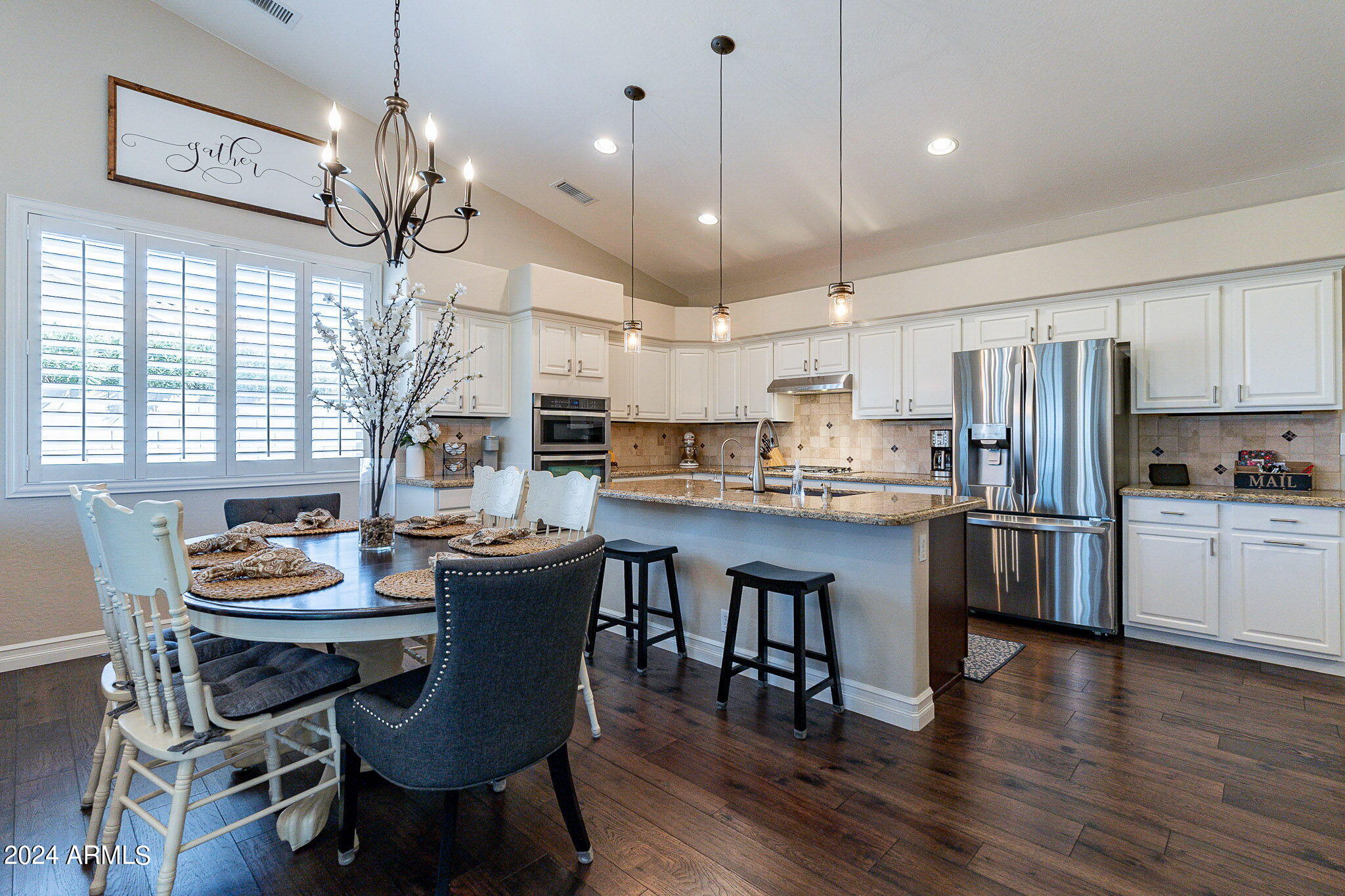 688 South Roanoke Street Gilbert, AZ 85296 - Photo 10 of 44 kitchen 2