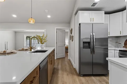 $649,000 | 7833 Bristol Court North, St. Petersburg, FL 33709