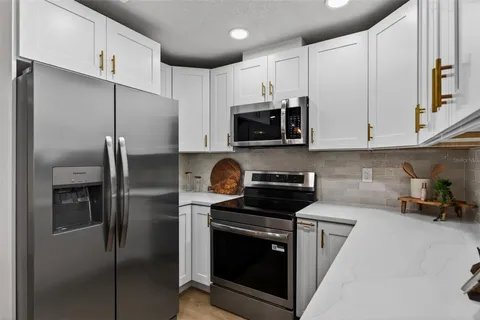 $649,000 | 7833 Bristol Court North, St. Petersburg, FL 33709