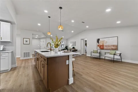 $649,000 | 7833 Bristol Court North, St. Petersburg, FL 33709