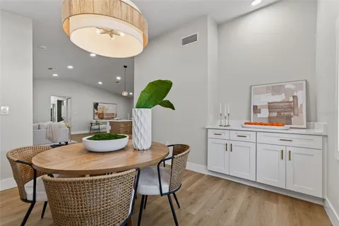 $649,000 | 7833 Bristol Court North, St. Petersburg, FL 33709