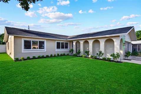 $649,000 | 7833 Bristol Court North, St. Petersburg, FL 33709