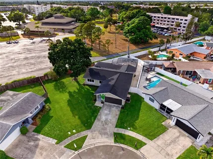 $649,000 | 7833 Bristol Court North, St. Petersburg, FL 33709