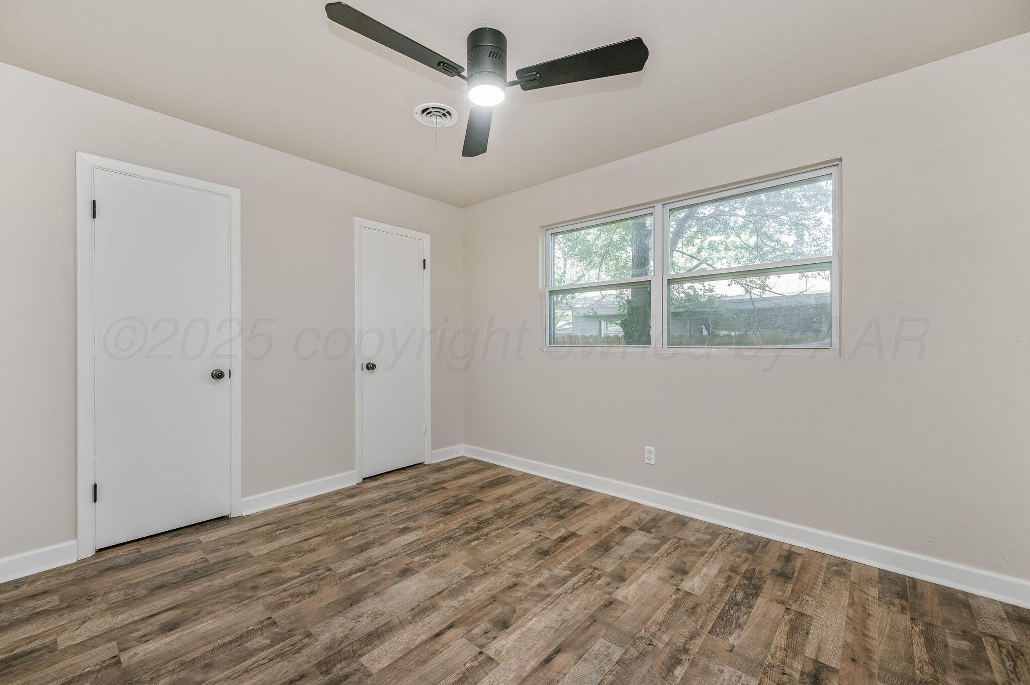 4705 South Austin Street Amarillo, TX 79110 - Photo 17 of 26 4705 S Austin St 12