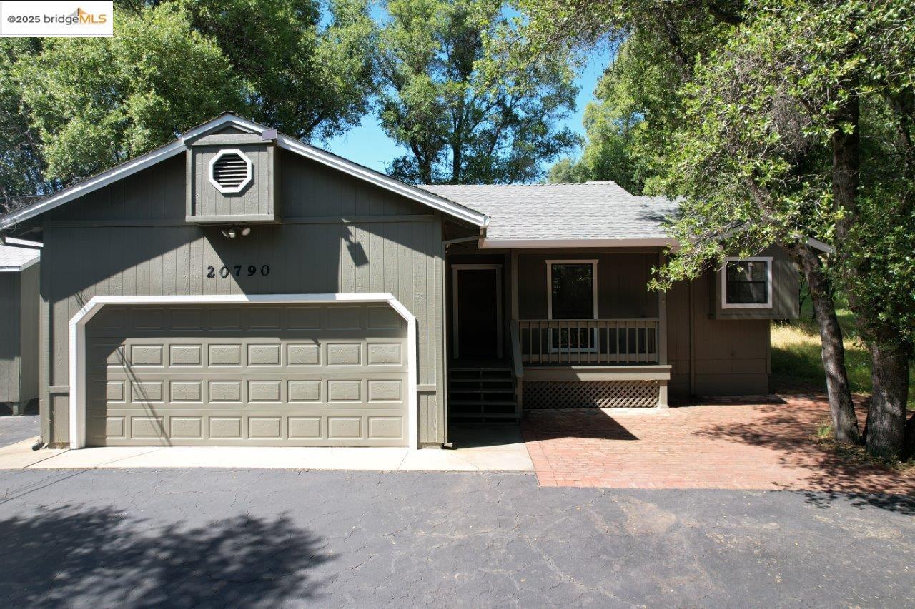 20790 Ferretti Road Groveland, CA 95321 - Photo 1 of 1