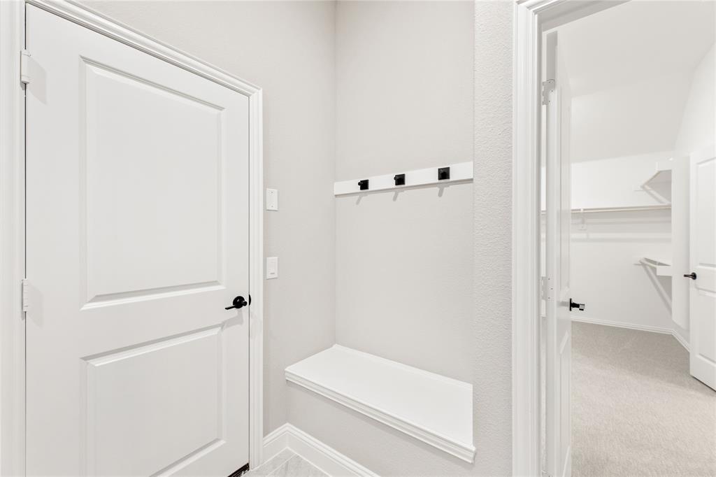 905 Denham Drive Red Oak, TX 75154 - Photo 29 of 33