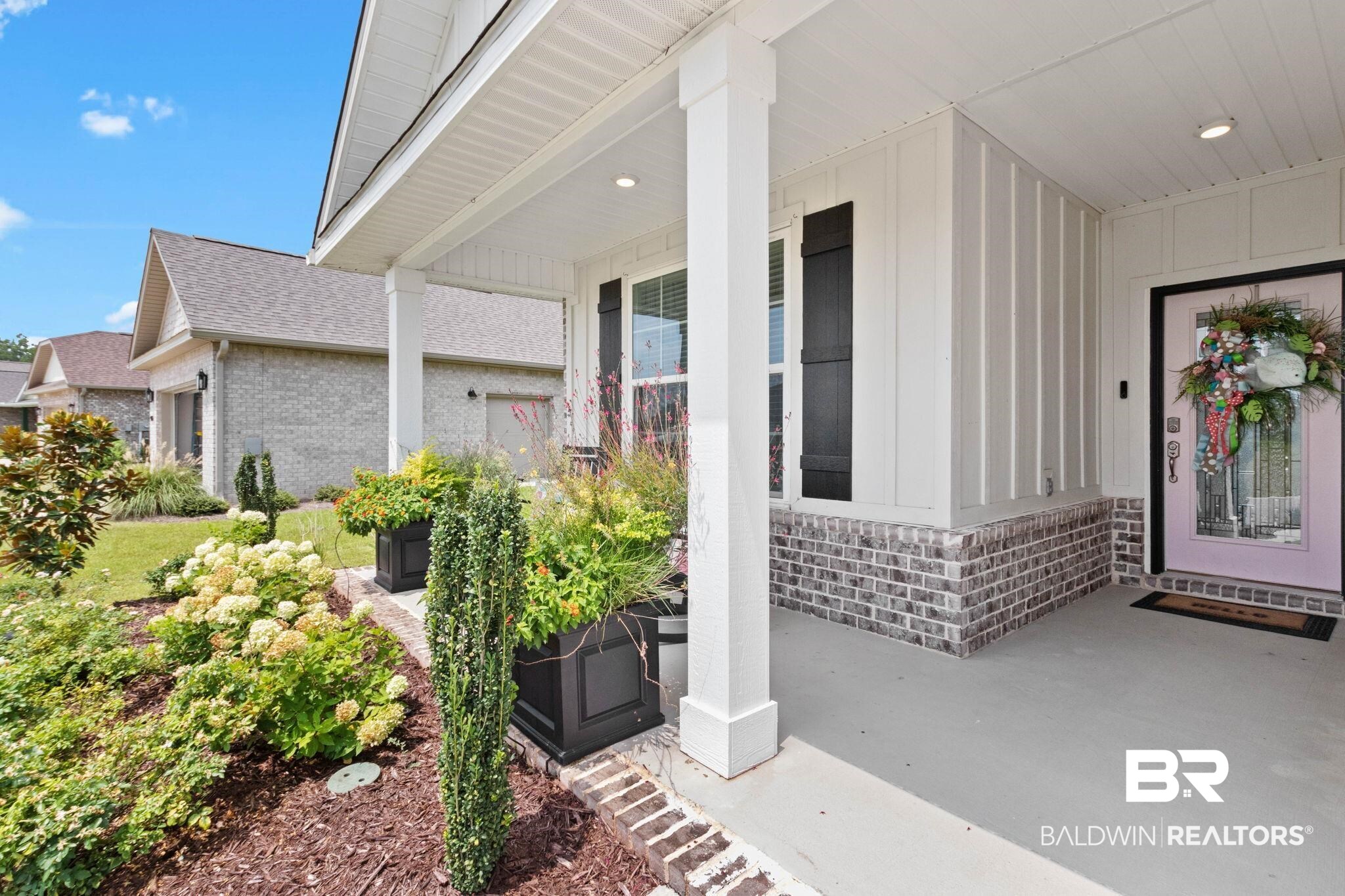 9815 Lakeview Drive Foley, AL 36535 - Photo 11 of 100 Entrance to property featuring a porch