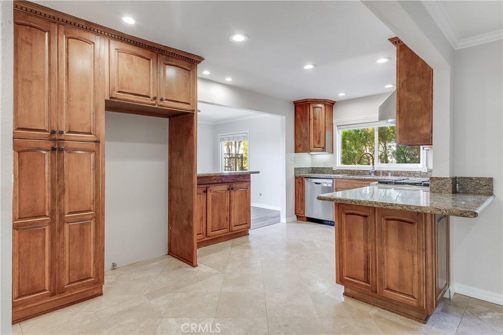 3554 Seaglen Drive Rancho Palos Verdes, CA 90275 - Photo 14 of 34