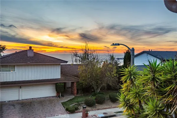 $1,887,000 | 3554 Seaglen Drive, Rancho Palos Verdes, CA 90275