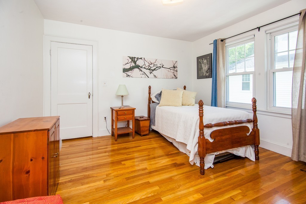 53 Fuller Road Watertown, MA 02472 - Photo 16 of 40