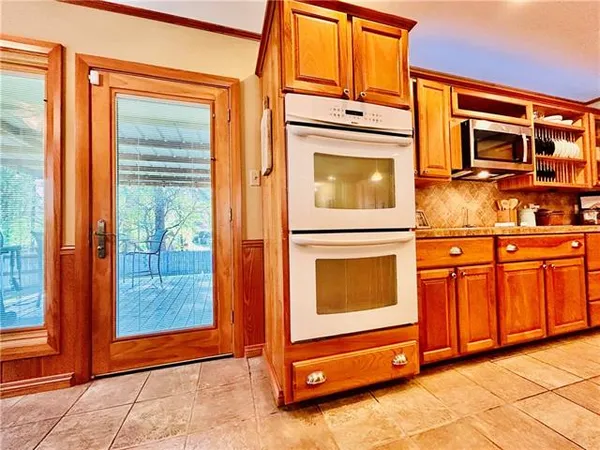 $244,000 | 304 Ridge Row, Pineville, LA 71360