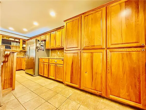 $244,000 | 304 Ridge Row, Pineville, LA 71360