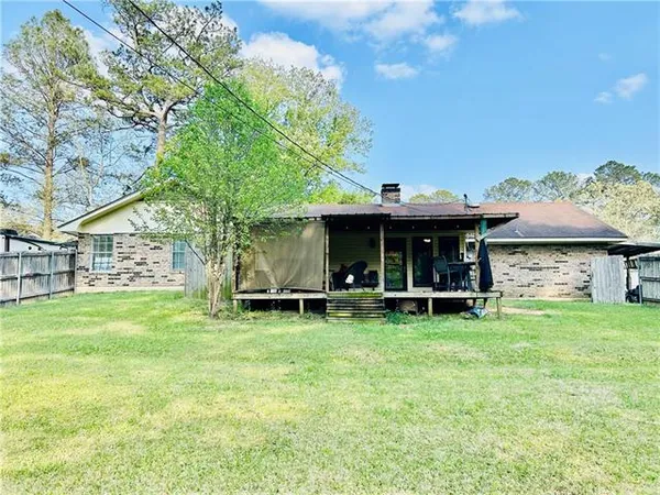 $244,000 | 304 Ridge Row, Pineville, LA 71360