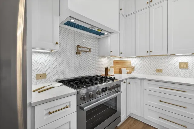 $869,000 | 4802 Moonview Lane, Sugar Hill, GA 30518