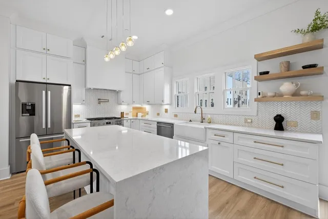 $869,000 | 4802 Moonview Lane, Sugar Hill, GA 30518