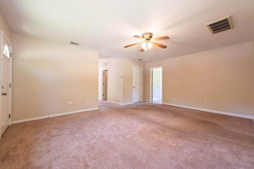 36 Turnpike Road Townsend, MA 01469 - Photo 4 of 28