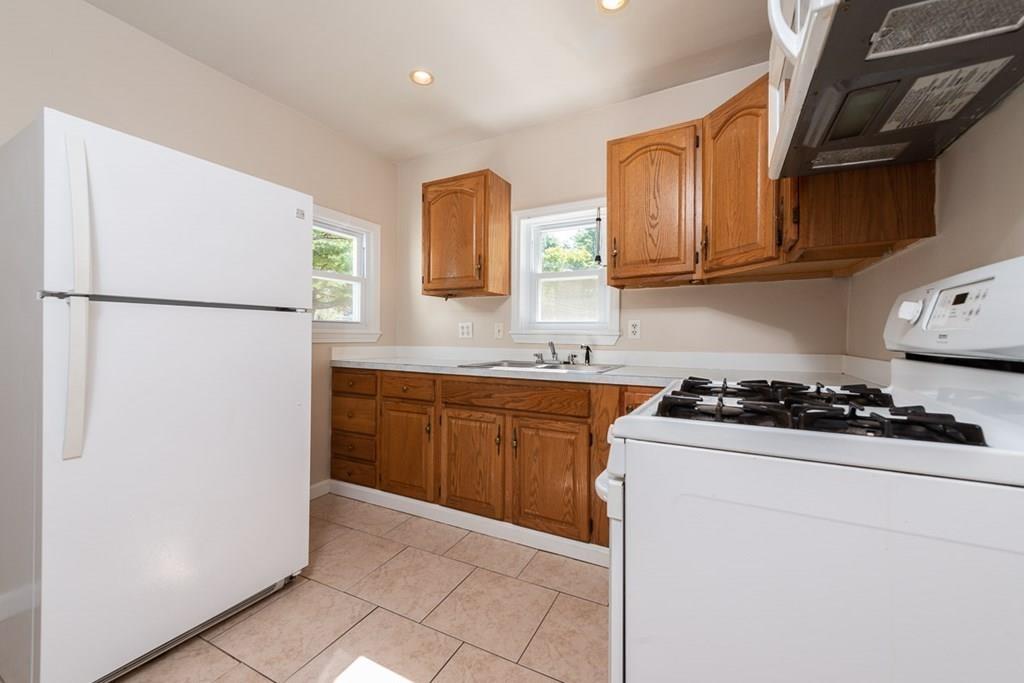 36 Turnpike Road Townsend, MA 01469 - Photo 8 of 28