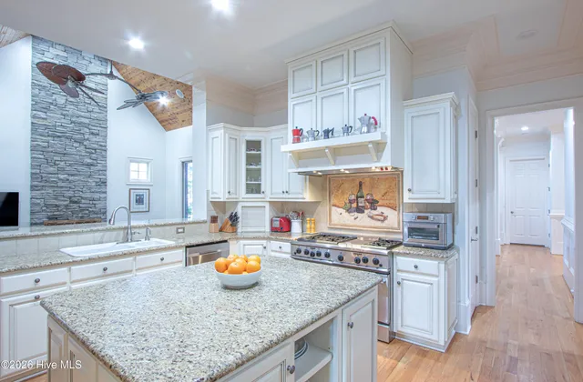 $1,795,000 | 30 Spring Valley Court, Pinehurst, NC 28374