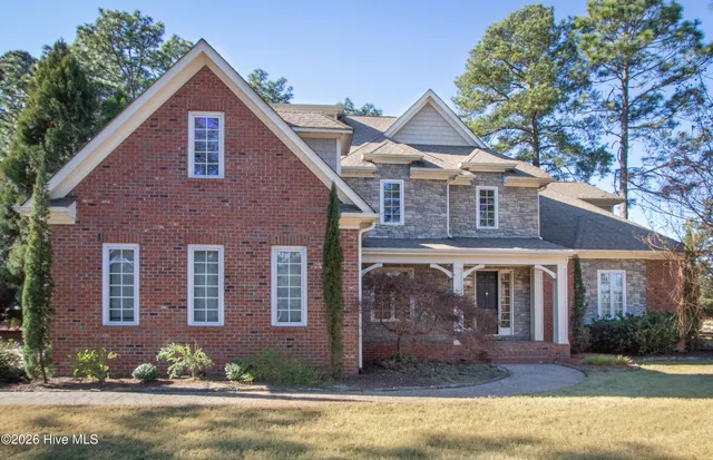 $1,795,000 | 30 Spring Valley Court, Pinehurst, NC 28374