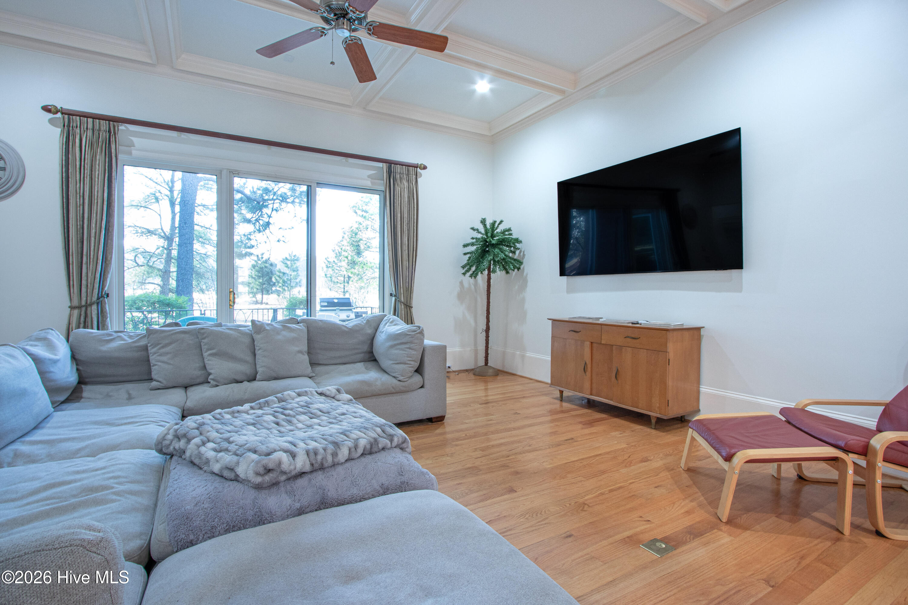 30 Spring Valley Court Pinehurst, NC 28374 - Photo 6 of 66 LivingRm1