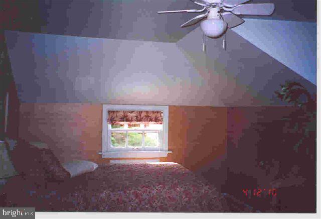 2304 Edgewood Road Harrisburg, PA 17104 - Photo 12 of 25 Gallery Image 12
