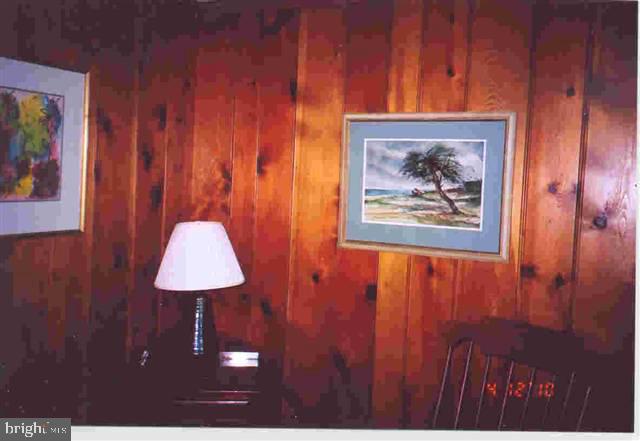 2304 Edgewood Road Harrisburg, PA 17104 - Photo 16 of 25 Gallery Image 16