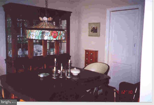 2304 Edgewood Road Harrisburg, PA 17104 - Photo 8 of 25 Gallery Image 8