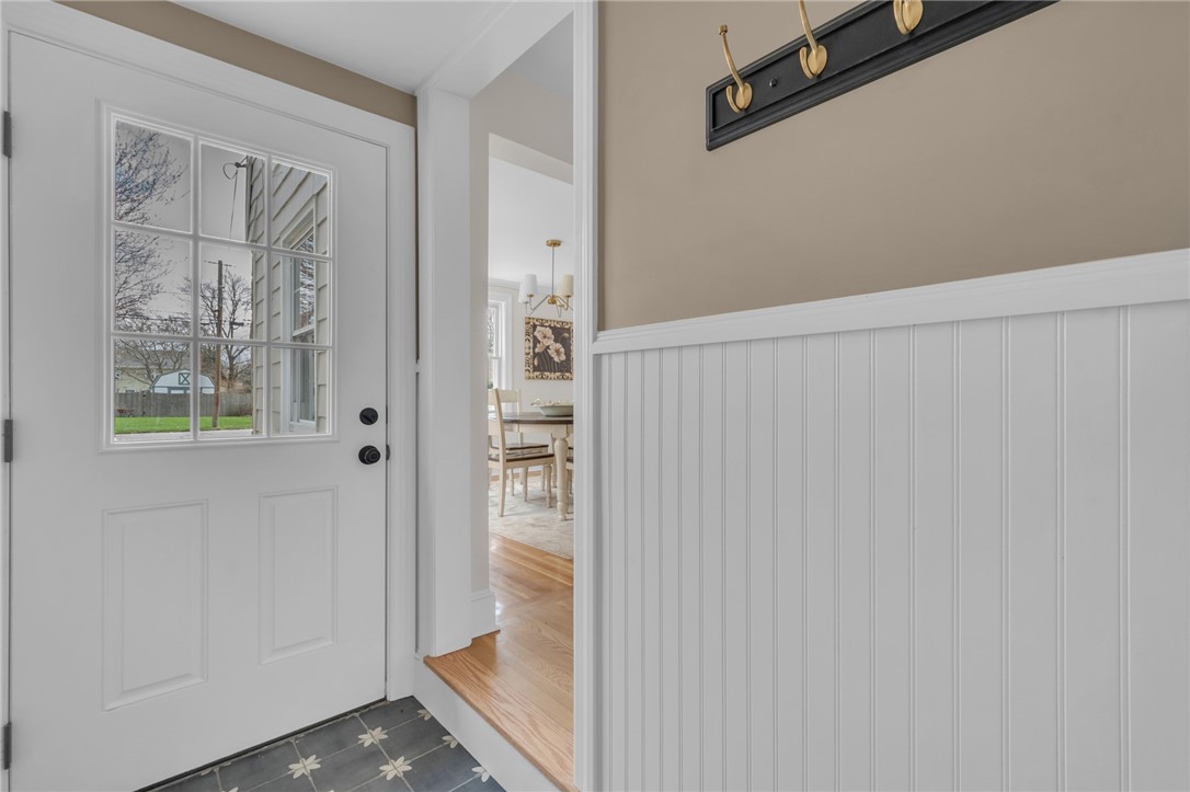 281 Spring Green Road Warwick, RI 02888 - Photo 17 of 39