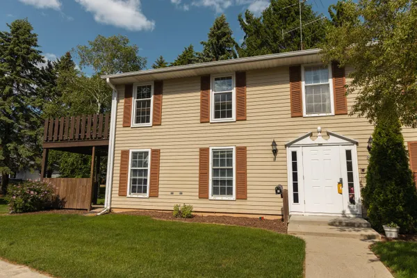 $115,000 | 3907 Country Place, Unit C, Sheboygan, WI 53081