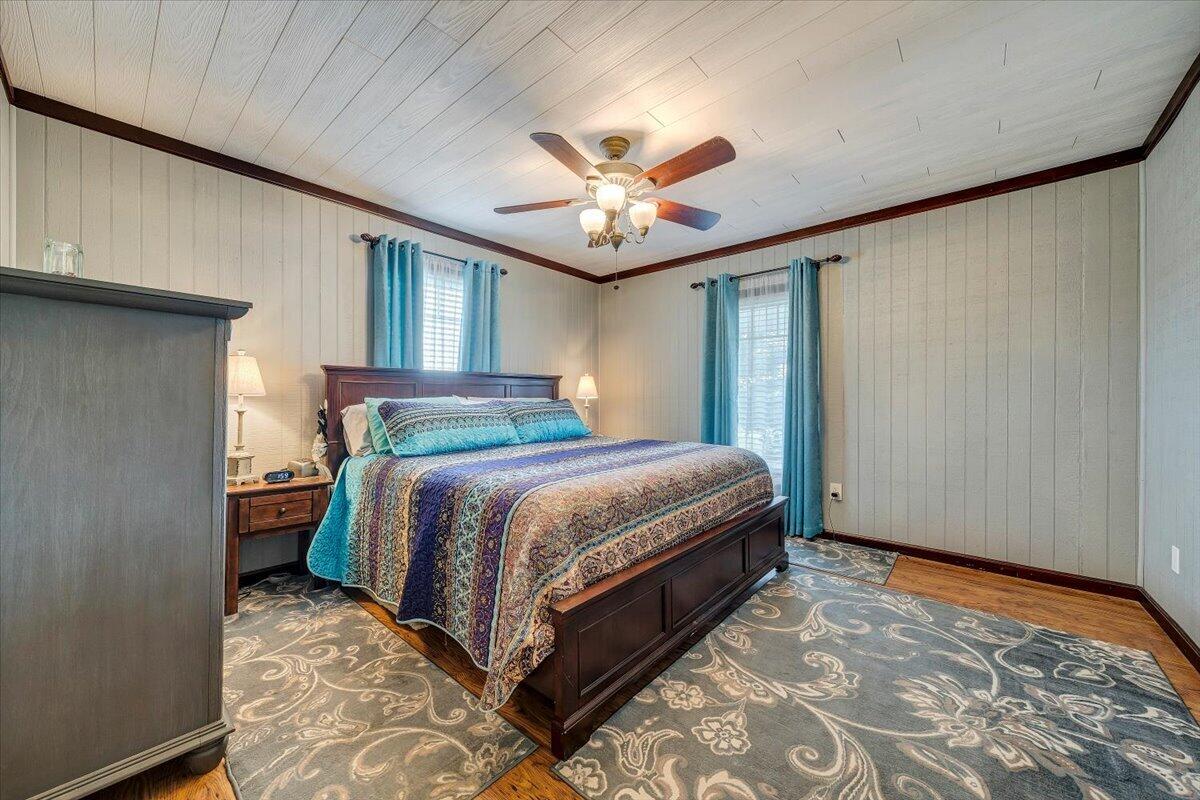 2408 Feather Road Vinton, VA 24179 - Photo 19 of 43 20-MIB07851