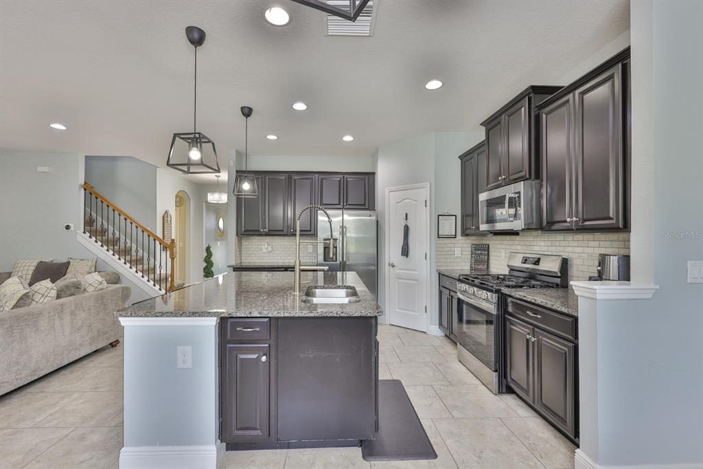11164 Spring Point Circle Riverview, FL 33579 - Photo 10 of 54 Gallery Image 10