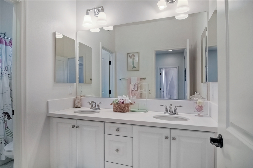 15561 Tanner Ridge Road San Diego, CA 92127 - Photo 12 of 25