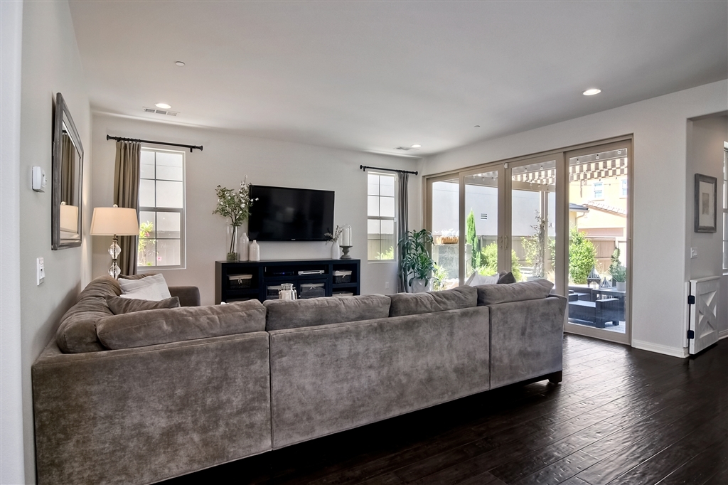 15561 Tanner Ridge Road San Diego, CA 92127 - Photo 7 of 25