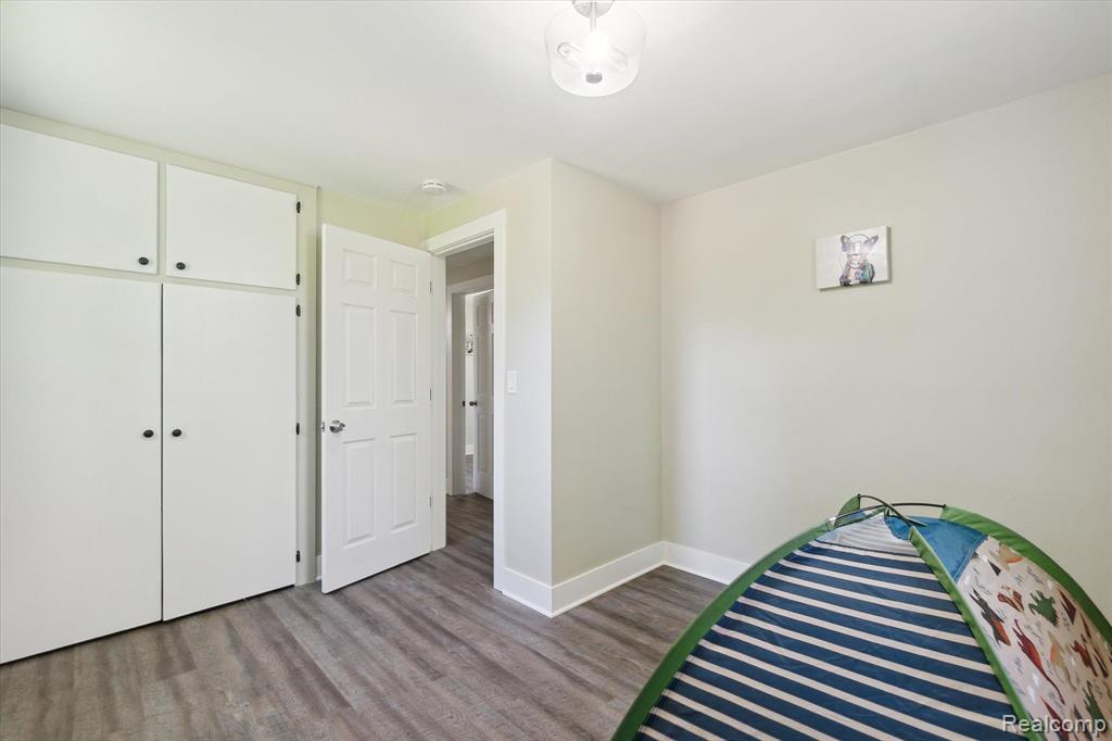 5066 Deland Road Flushing, MI 48433 - Photo 24 of 31
