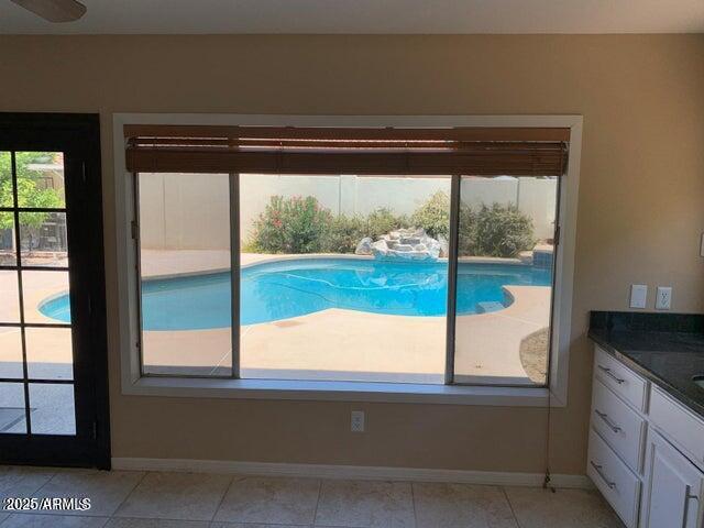 1514 East Weathervane Lane Tempe, AZ 85283 - Photo 16 of 18 a view of a living room and window