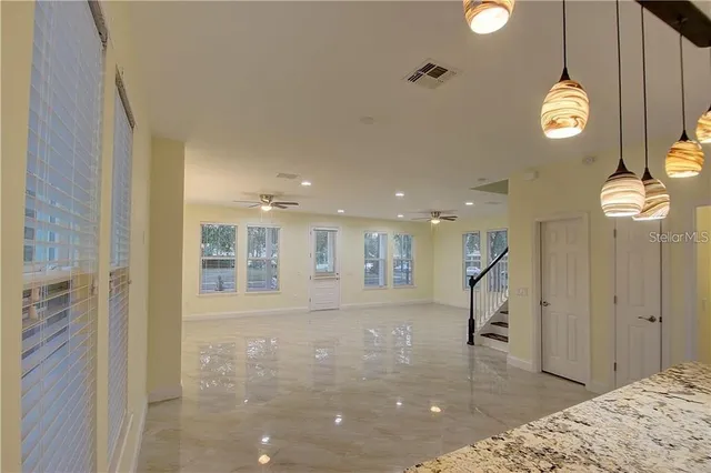 $3,785 | 123 Hill Avenue, Orlando, FL 32801