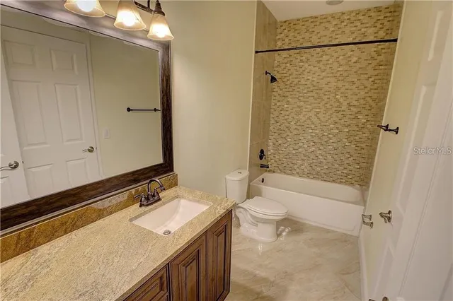 $3,785 | 123 Hill Avenue, Orlando, FL 32801