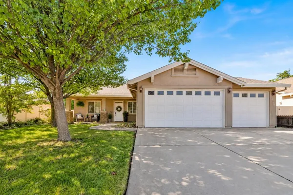 $460,000 | 4178 Sunflower Drive, Redding, CA 96001