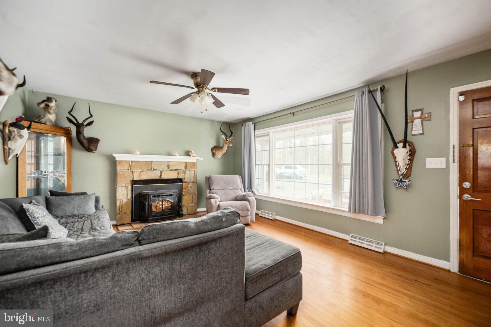 60 Richards Ferry Road Fredericksburg, VA 22406 - Photo 7 of 41