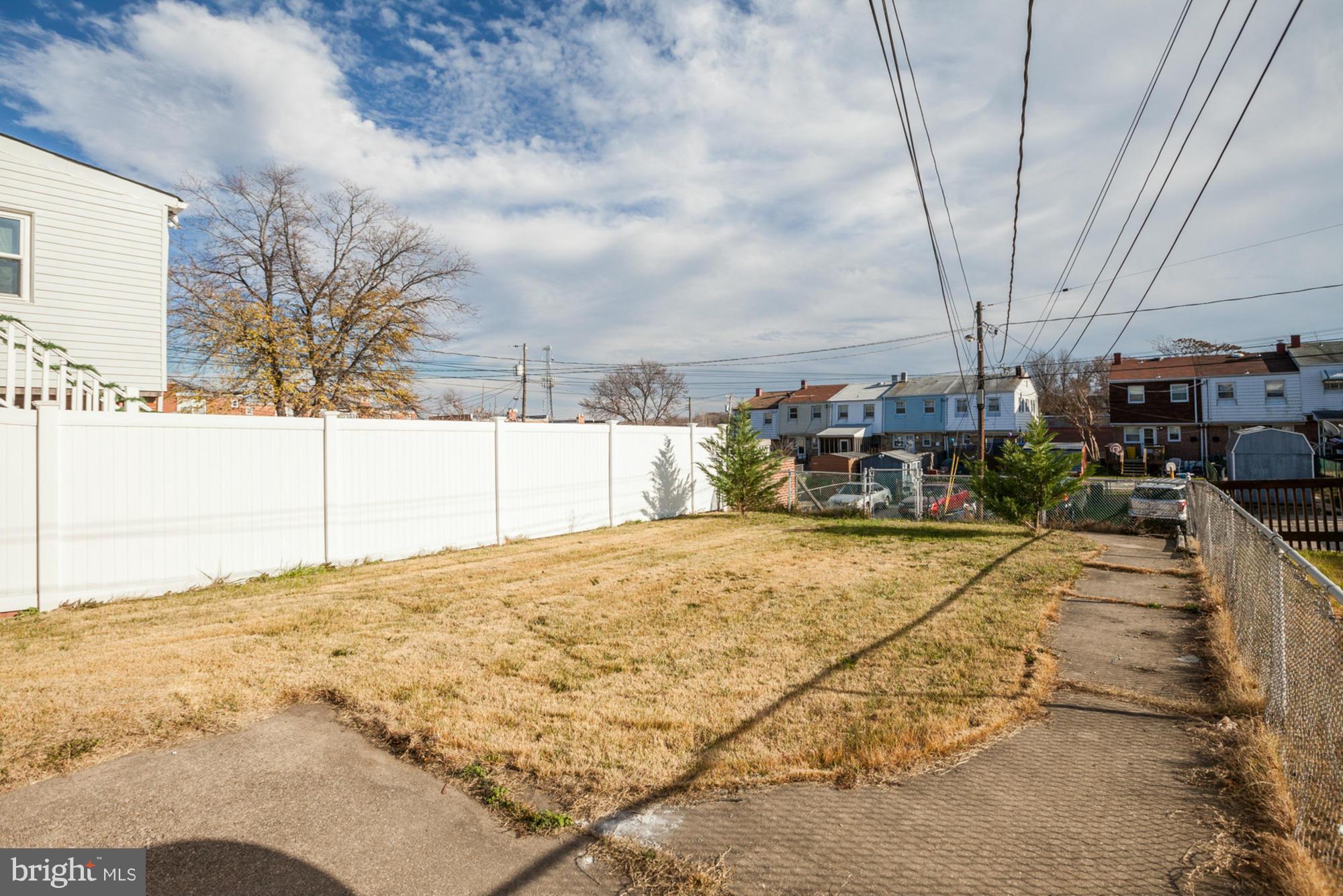 3621 Greenvale Road Baltimore, MD 21229 - Photo 25 of 27 Backyard View