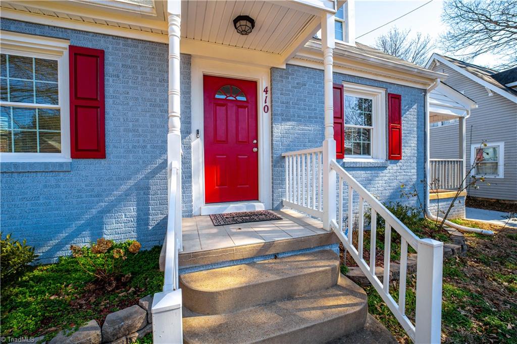 410 Forrest Street High Point, NC 27260 - Photo 2 of 39 Gallery Image 2